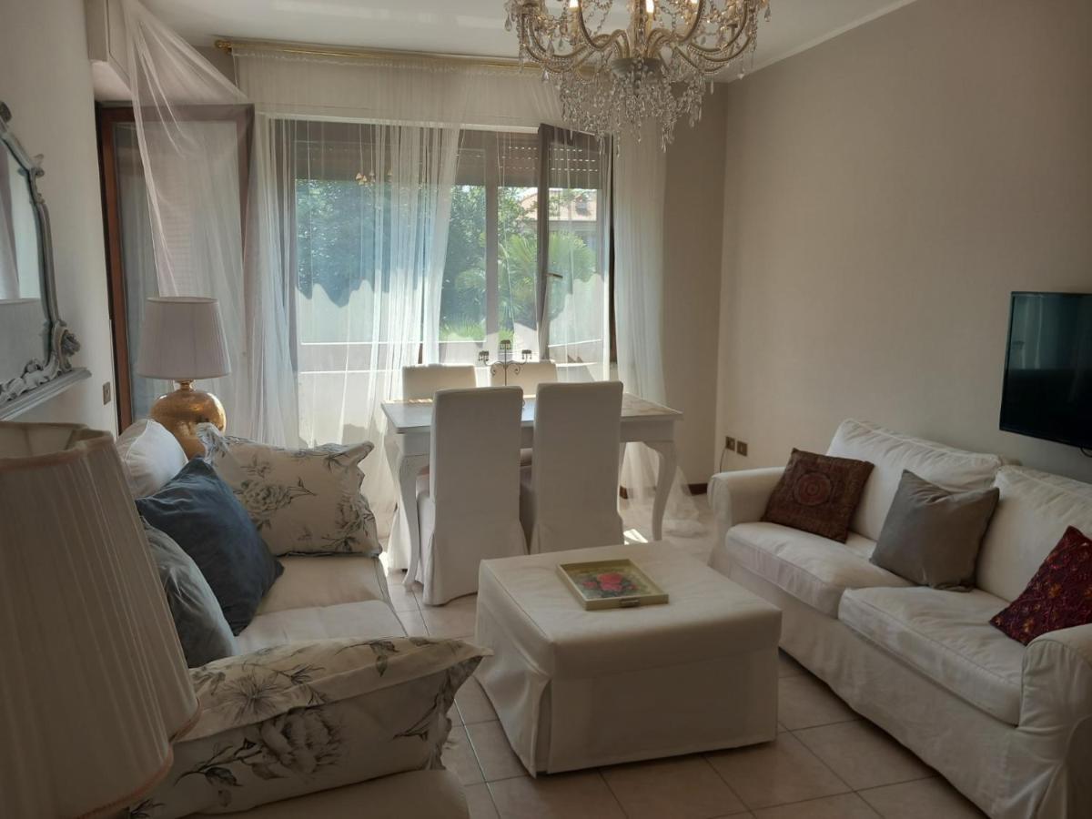 Fiorenza House Luisago Extérieur photo