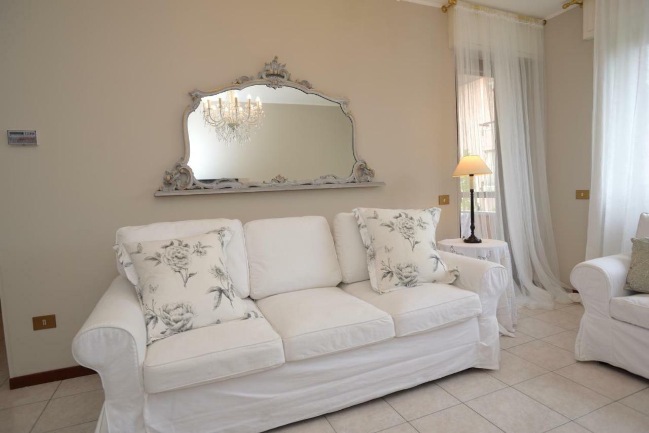 Fiorenza House Luisago Extérieur photo